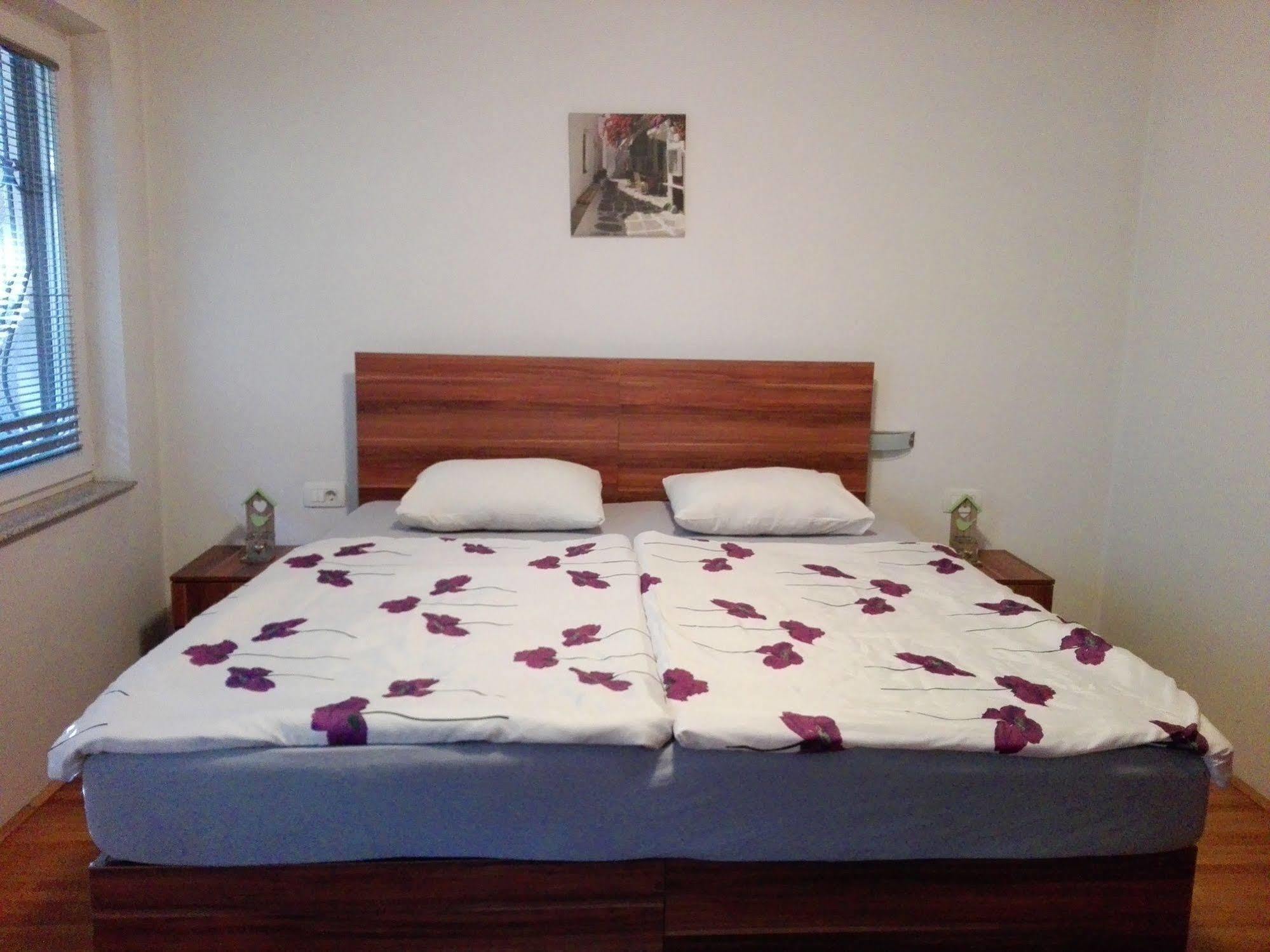 Boutique Saray Bosna Motel Sarajevo Buitenkant foto